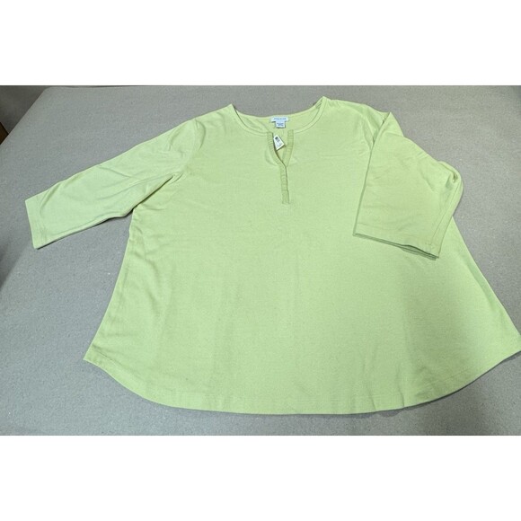 Avenue Plus Size 26/28 Lime Green Stretch V-Neck Top 3/4 Sleeve Shirt NWT - Picture 1 of 9
